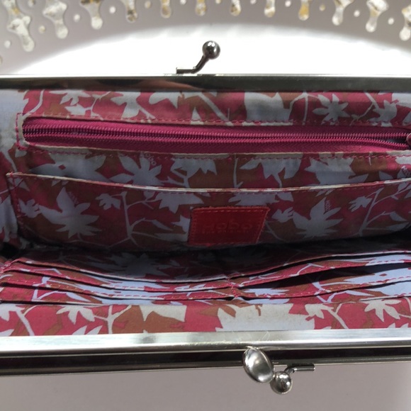 Original Hobo Mavis zip bottom leather clutch - Picture 10 of 14